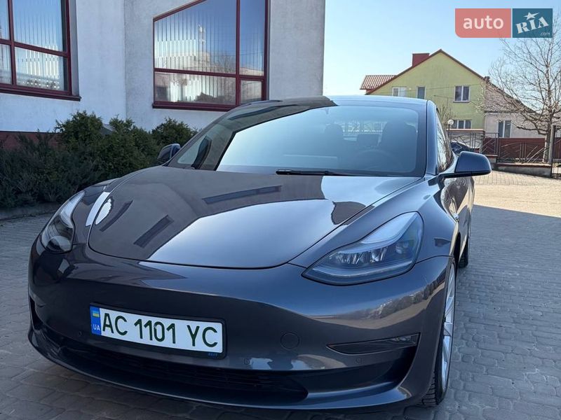 Седан Tesla Model 3 2022 в Луцке фото 12 Седан Tesla Model 3 2022 в Луцке