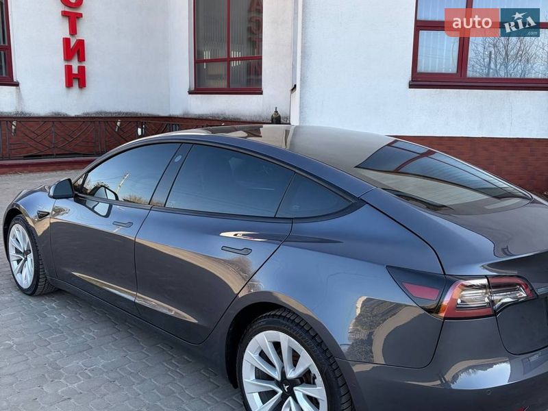 Седан Tesla Model 3 2022 в Луцке фото 16 Седан Tesla Model 3 2022 в Луцке