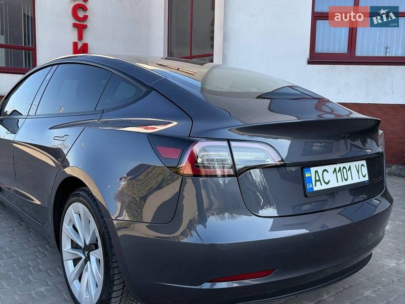 Седан Tesla Model 3 2022 в Луцке фото 18 Седан Tesla Model 3 2022 в Луцке