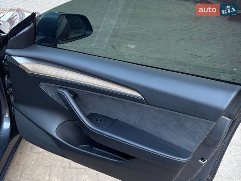 Седан Tesla Model 3 2022 в Луцке фото 29 Седан Tesla Model 3 2022 в Луцке