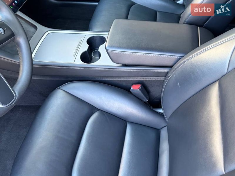 Седан Tesla Model 3 2022 в Луцке фото 38 Седан Tesla Model 3 2022 в Луцке