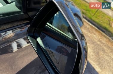 Седан Tesla Model 3 2022 в Киеве