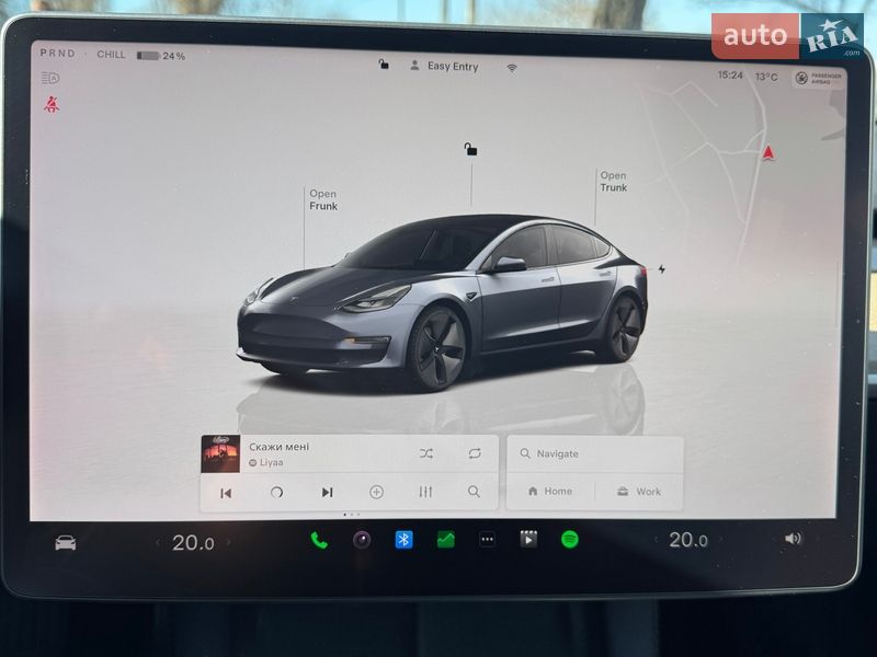 Седан Tesla Model 3 2022 в Киеве