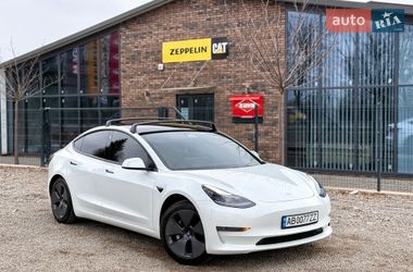 Tesla Model 3  2021