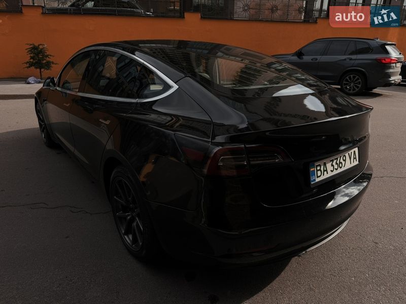 Седан Tesla Model 3 2020 в Одесі фото 6 Седан Tesla Model 3 2020 в Одесі