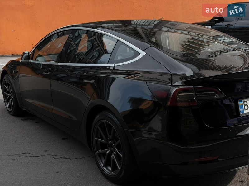 Седан Tesla Model 3 2020 в Одесі фото 7 Седан Tesla Model 3 2020 в Одесі