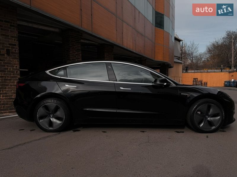 Седан Tesla Model 3 2020 в Одесі фото 10 Седан Tesla Model 3 2020 в Одесі