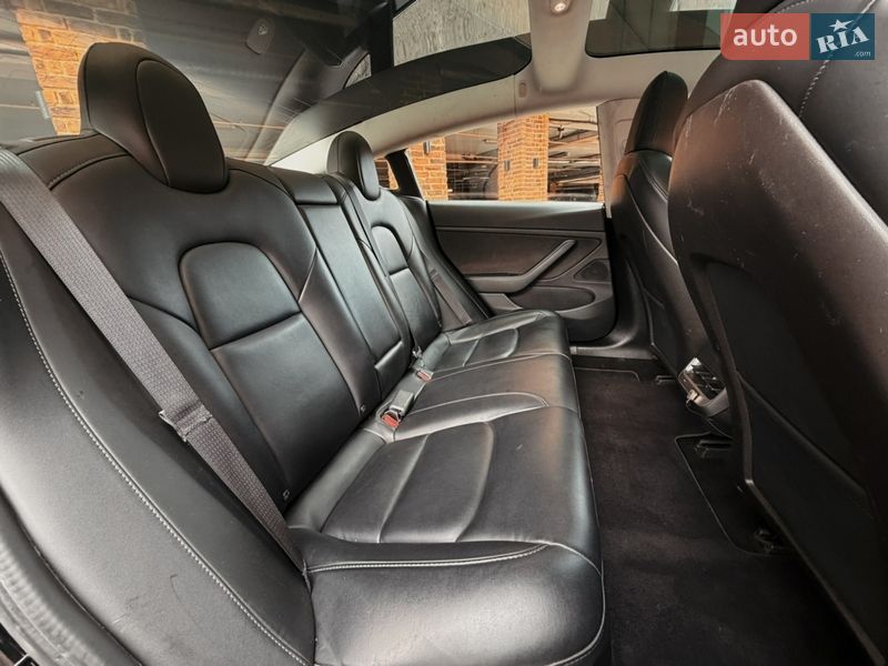 Седан Tesla Model 3 2020 в Одесі фото 29 Седан Tesla Model 3 2020 в Одесі
