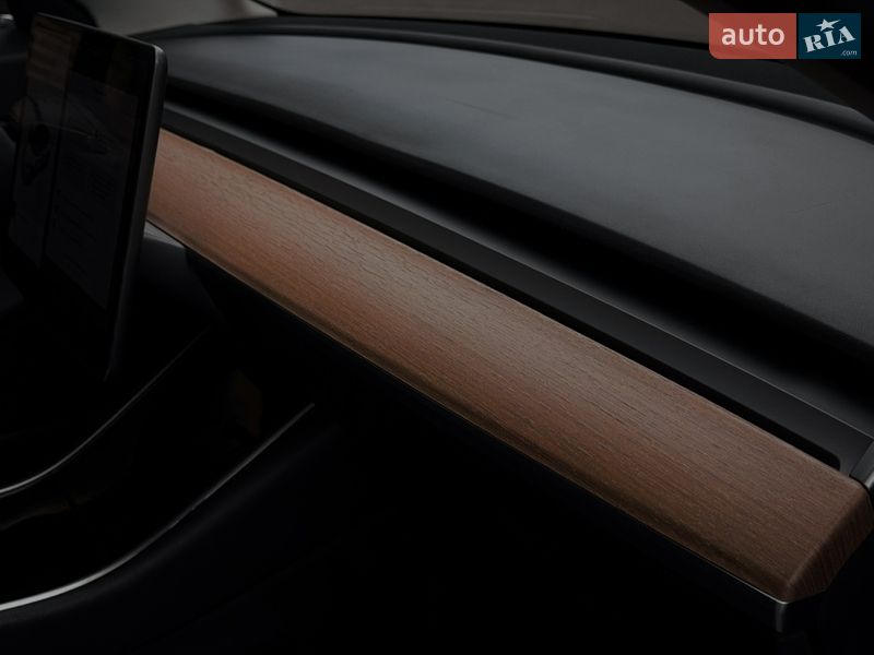 Седан Tesla Model 3 2020 в Одесі фото 37 Седан Tesla Model 3 2020 в Одесі
