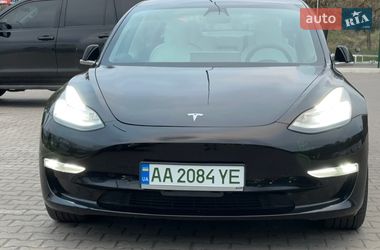 Седан Tesla Model 3 2020 в Киеве фото 6 Седан Tesla Model 3 2020 в Киеве