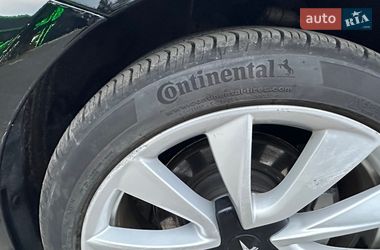 Седан Tesla Model 3 2020 в Киеве фото 11 Седан Tesla Model 3 2020 в Киеве