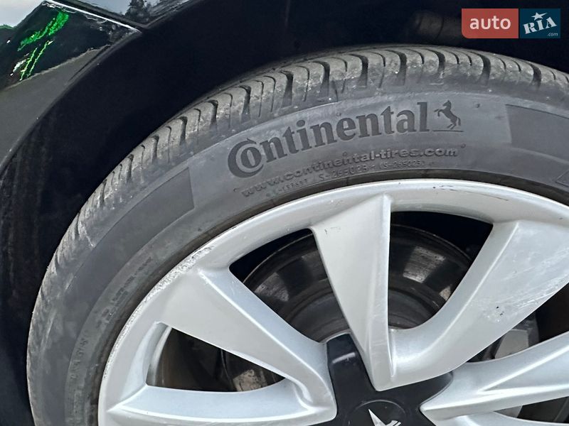 Седан Tesla Model 3 2020 в Киеве фото 11 Седан Tesla Model 3 2020 в Киеве