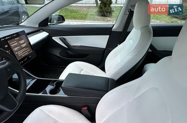 Седан Tesla Model 3 2020 в Киеве фото 19 Седан Tesla Model 3 2020 в Киеве