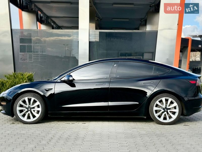 Седан Tesla Model 3 2019 в Харькове