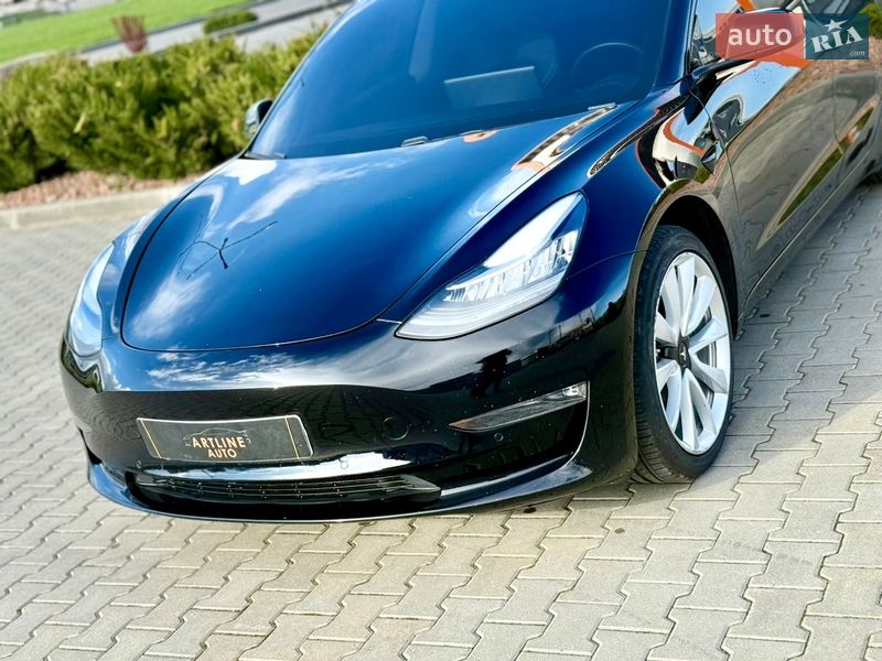Седан Tesla Model 3 2019 в Харькове