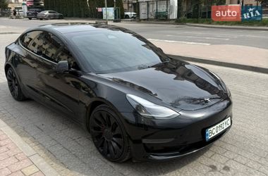 Tesla Model 3  2023
