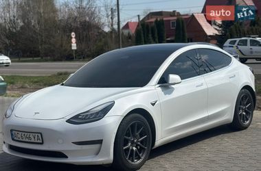 Tesla Model 3 2019