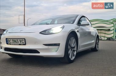 Tesla Model 3  2017