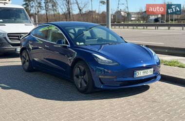 Tesla Model 3  2019