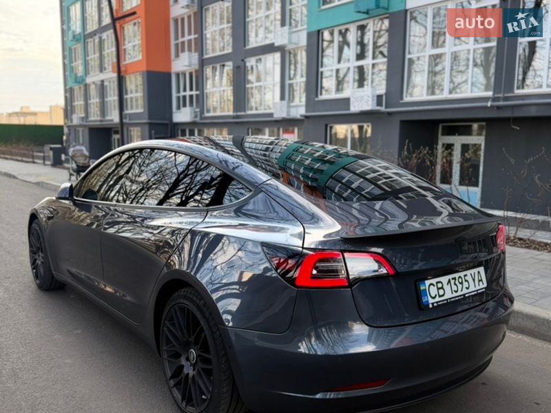Седан Tesla Model 3 2022 в Чернигове фото 5 Седан Tesla Model 3 2022 в Чернигове
