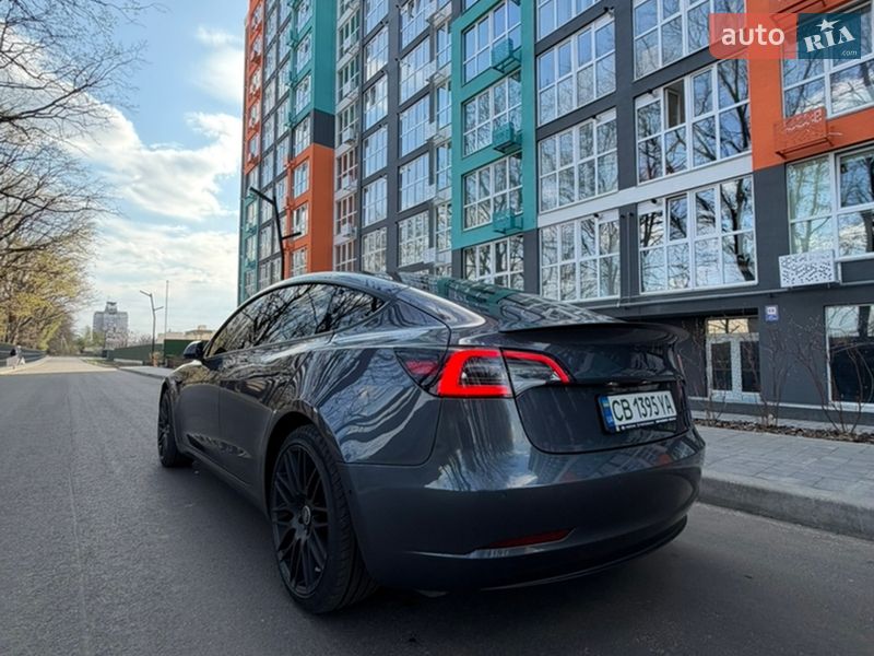 Седан Tesla Model 3 2022 в Чернигове фото 8 Седан Tesla Model 3 2022 в Чернигове