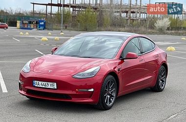 tesla model-3 2022 в Киев от профессионального продавца Дмитро