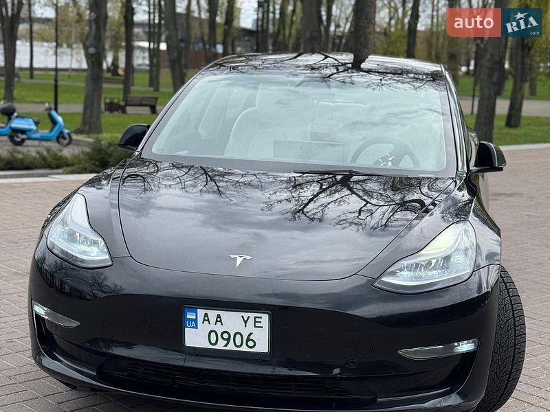Tesla Model 3 2022 Tesla Model 3 2022