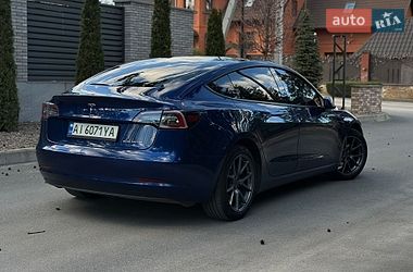 Седан Tesla Model 3 2021 в Киеве фото 6 Седан Tesla Model 3 2021 в Киеве