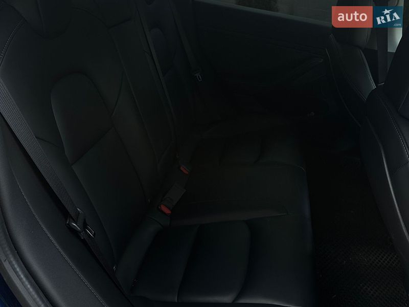 Седан Tesla Model 3 2021 в Киеве фото 18 Седан Tesla Model 3 2021 в Киеве