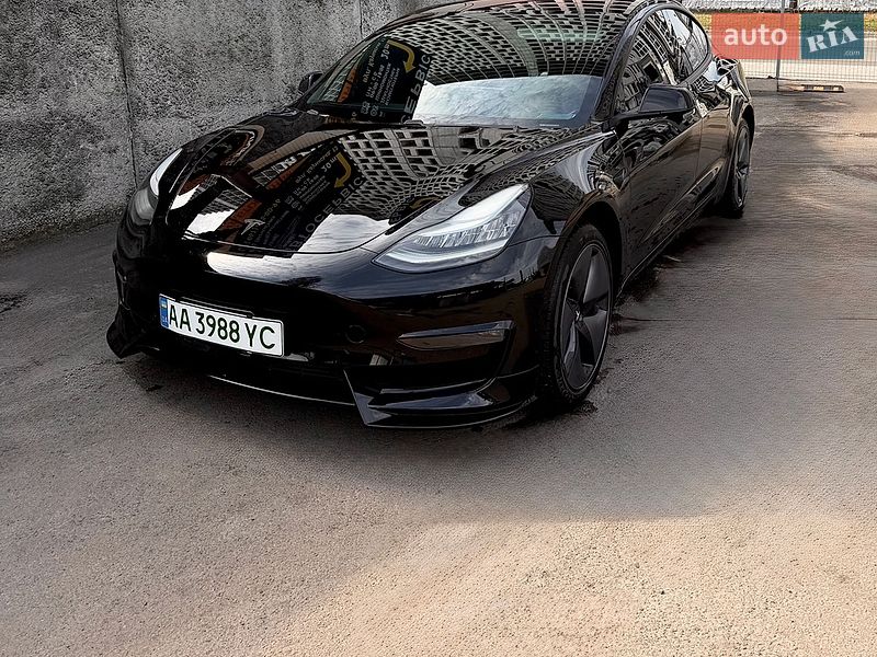 Tesla Model 3 2019 Tesla Model 3 2019