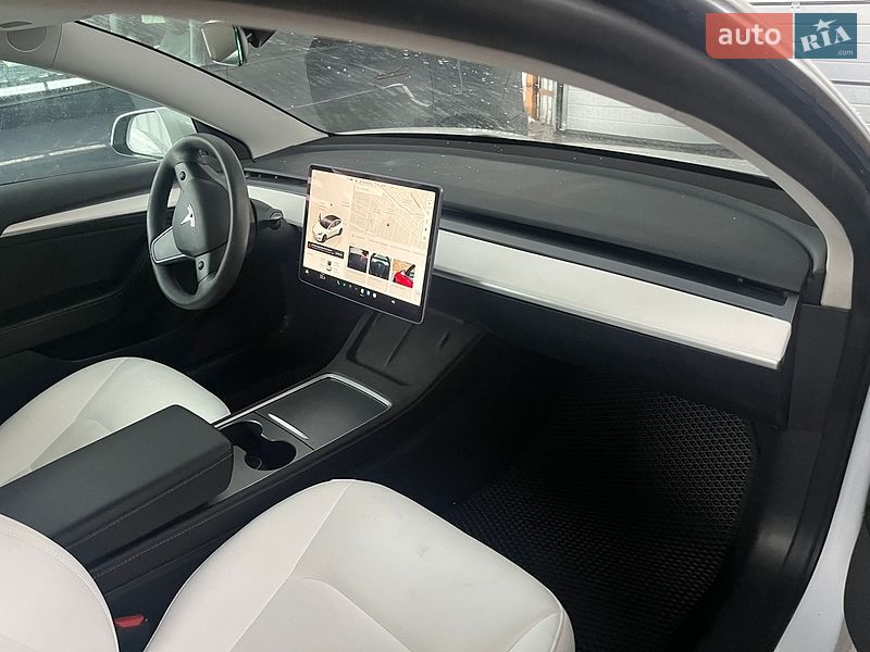 Седан Tesla Model 3 2023 в Харькове фото 12 Седан Tesla Model 3 2023 в Харькове