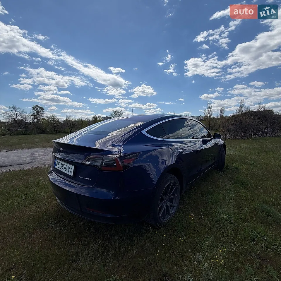 2018 Tesla Model 3 - мініатюра 5