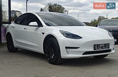Tesla Model 3  2023