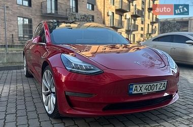 Tesla Model 3  2018