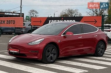 Tesla Model 3  2018