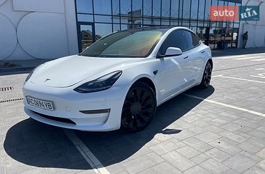 Tesla Model 3  2023
