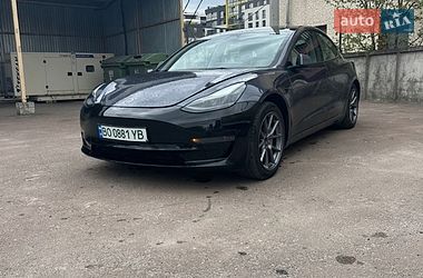 Tesla Model 3  2023