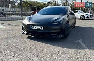 Седан Tesla Model 3 2019 в Одессе