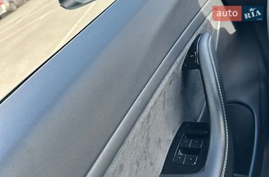 Седан Tesla Model 3 2019 в Одессе
