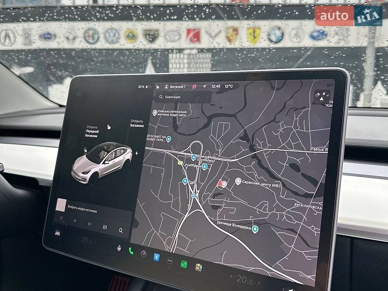 Седан Tesla Model 3 2021 в Чернігові