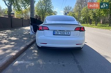 Седан Tesla Model 3 2021 в Чернігові