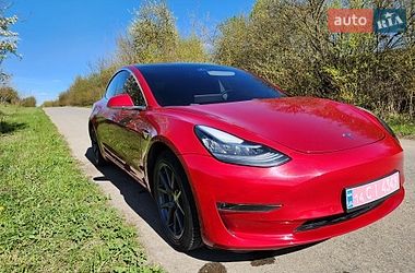 Седан Tesla Model 3 2018 в Тернополі фото 9 Седан Tesla Model 3 2018 в Тернополі