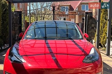 Tesla Model 3  2022
