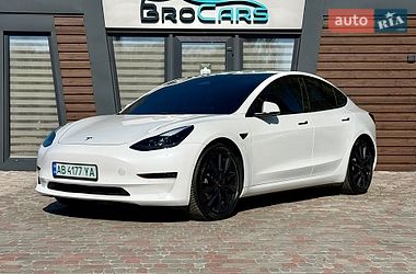Tesla Model 3 2021