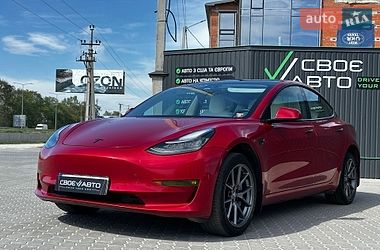 Tesla Model 3  2020
