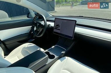 Седан Tesla Model 3 2021 в Дніпрі фото 10 Седан Tesla Model 3 2021 в Дніпрі