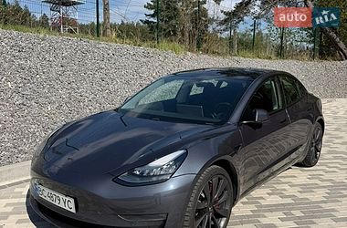 Tesla Model 3  2020