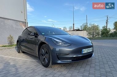 Седан Tesla Model 3 2023 в Ивано-Франковске фото 3 Седан Tesla Model 3 2023 в Ивано-Франковске