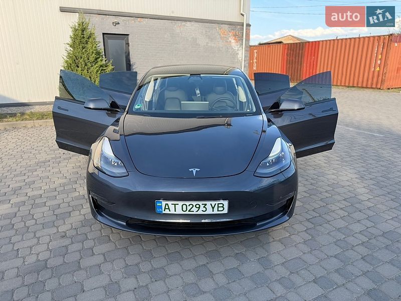 Седан Tesla Model 3 2023 в Ивано-Франковске фото 18 Седан Tesla Model 3 2023 в Ивано-Франковске