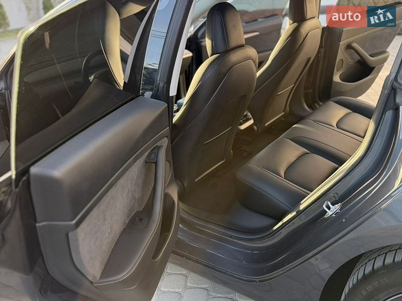 Седан Tesla Model 3 2023 в Ивано-Франковске фото 22 Седан Tesla Model 3 2023 в Ивано-Франковске